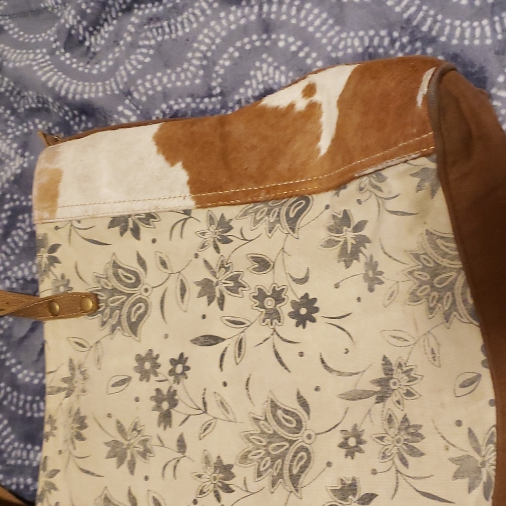 Myra Bag Shoulder/Tote Purse - Picture 3 of 11